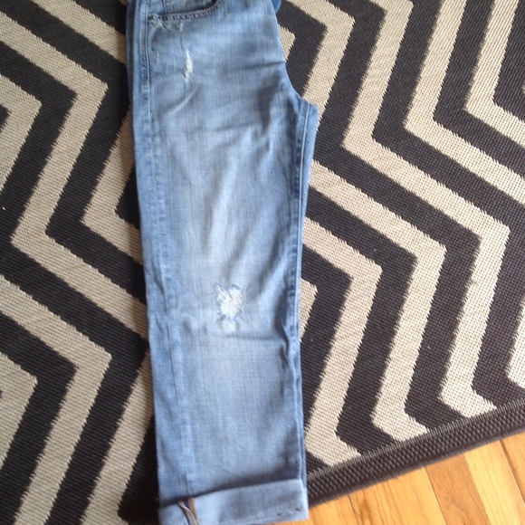 Banana Republic Cropped Jeans - Picture 2 of 4